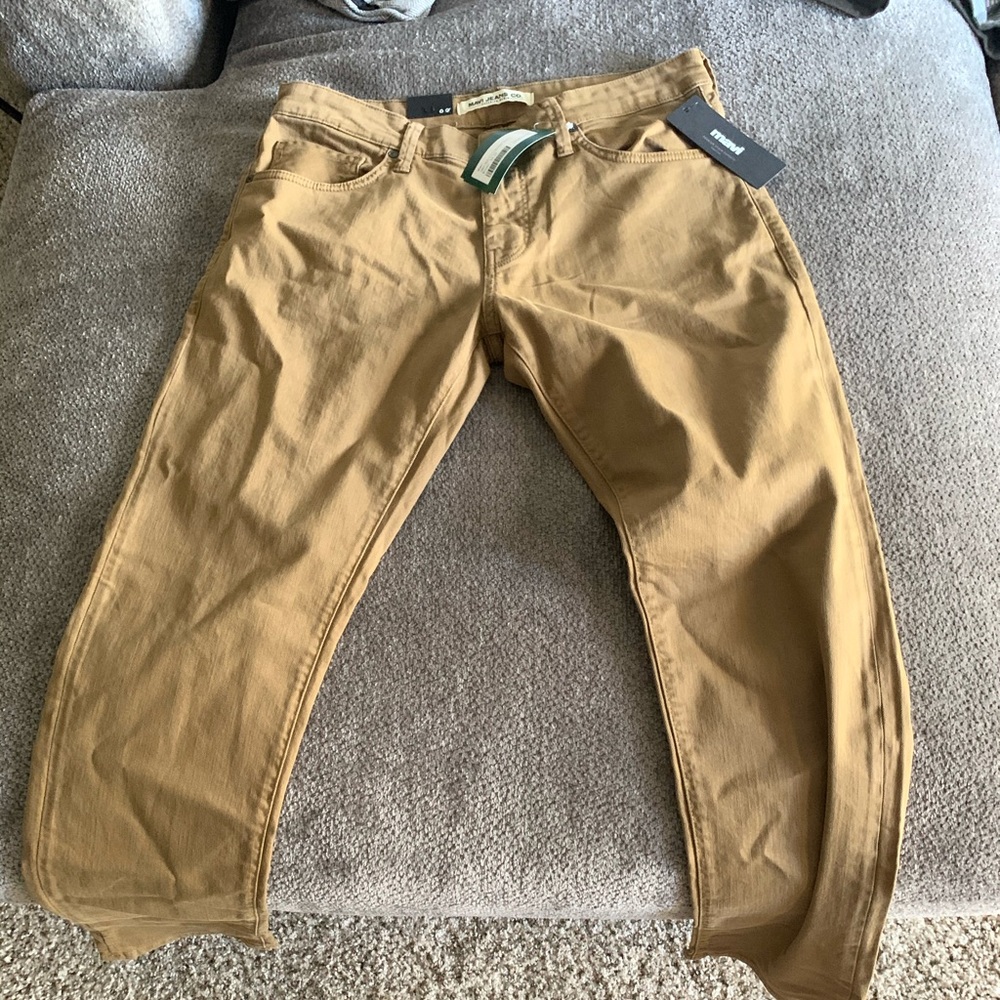 33/32 khaki jean